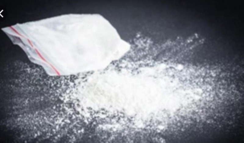 ضبط مروج مخدرات ومطلوب في 8 جرائم بالرياض
