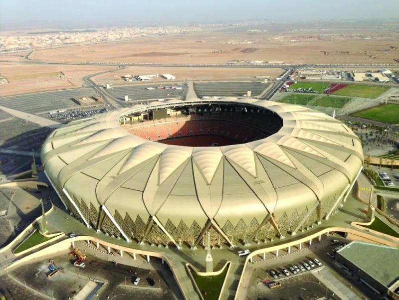 93 منشأة ساهمت في ازدهار الرياضة السعودية
العقود الماضية شهدت تشييد صروح رياضية تضاهي العالمية
15 مدينة متكاملة وإنشاء مقرات جديدة للأندية