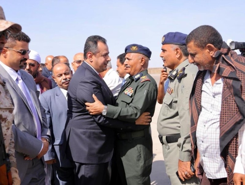 رئيس الوزراء اليمني: وصلنا إلى عدن .. وإرادتنا قوية لتنفيذ «اتفاق الرياض»