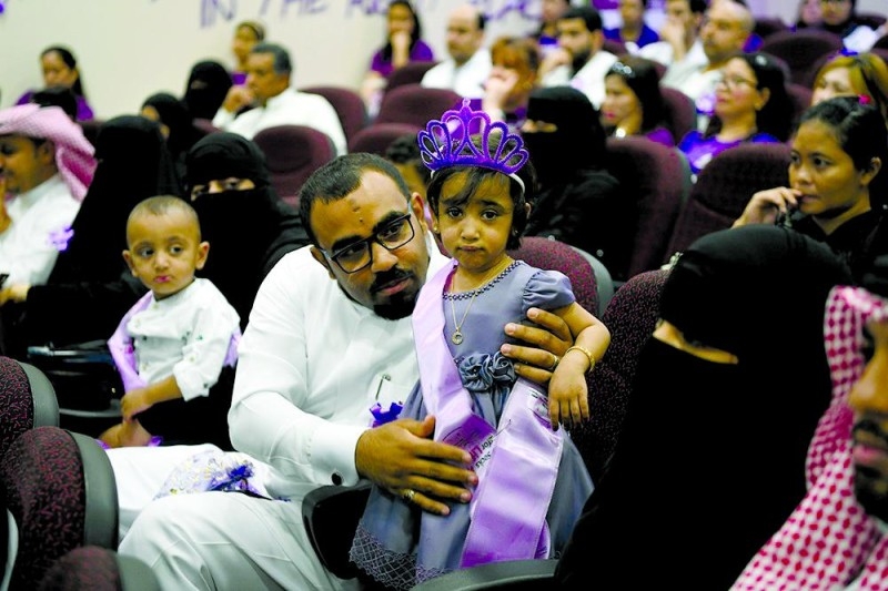 مستشفى الملك عبدالعزيز يحتفي بـ«عالمي» الخديج