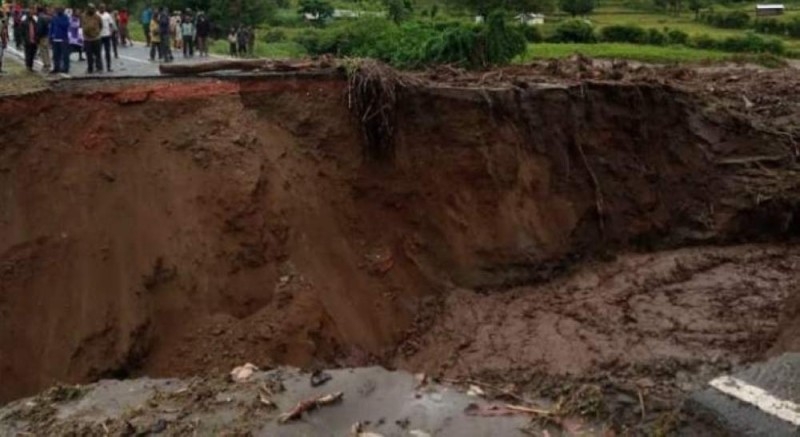 ارتفاع قتلى الانهيارات الأرضية في كينيا إلى 56
