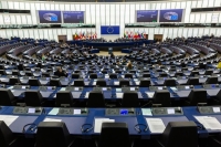 البرلمان الأوروبي يطالب رئيس وزراء مالطة بالاستقالة 