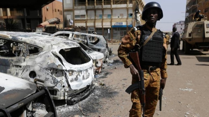 مقتل 7 جنود و80 إرهابيًا في هجوم ببوركينا فاسو