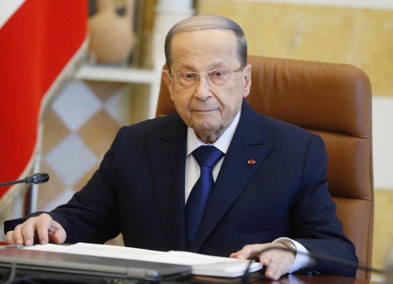 الرئيس اللبناني يطالب الحكومة الجديدة باستعادة ثقة المجتمع الدولي