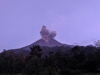 ماذا حدث في بركان جبل ميرابي في إندونيسيا ؟
