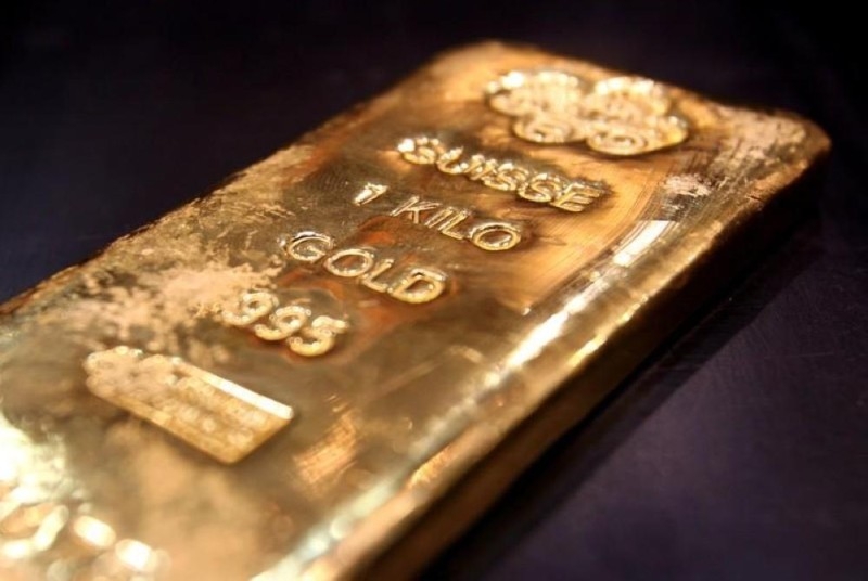 الذهب يتراجع مع زيادة المخاوف من كورونا