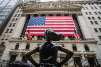 الأسهم الأمريكية تهوي مع تنامي مخاوف «كورونا»