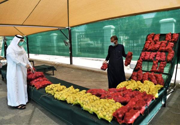المدينة ..سوق جديد لبيع الخضار والفاكهة بحي الخالدية