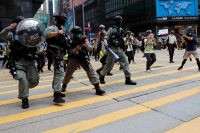 بومبيو : هونج كونج لا تتمتع بدرجة عالية من الحكم الذاتى