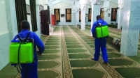 «آل الشيخ» يواسي أسرة أول متوفي بـ«كورونا» من منسوبي المساجد