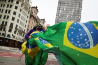 البرازيل: 17 ألف إصابة جديدة و612 وفاة بكورونا