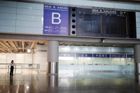 إلغاء أكثر من 1000 رحلة جوية في بكين خوفًا من تفشي كورونا