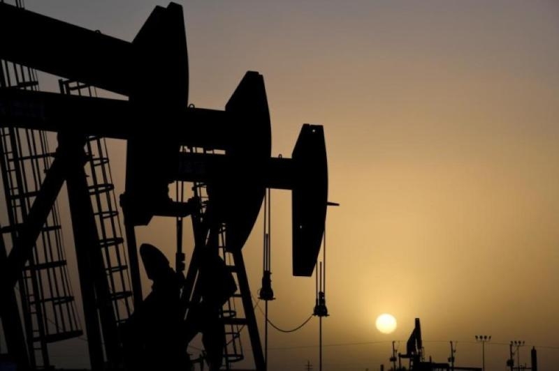 تراجع النفط مع احتمال زيادة المعروض