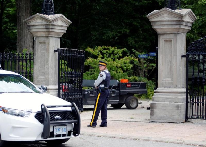 القبض على مسلح بعد دخوله مقر إقامة رئيس الوزراء الكندي