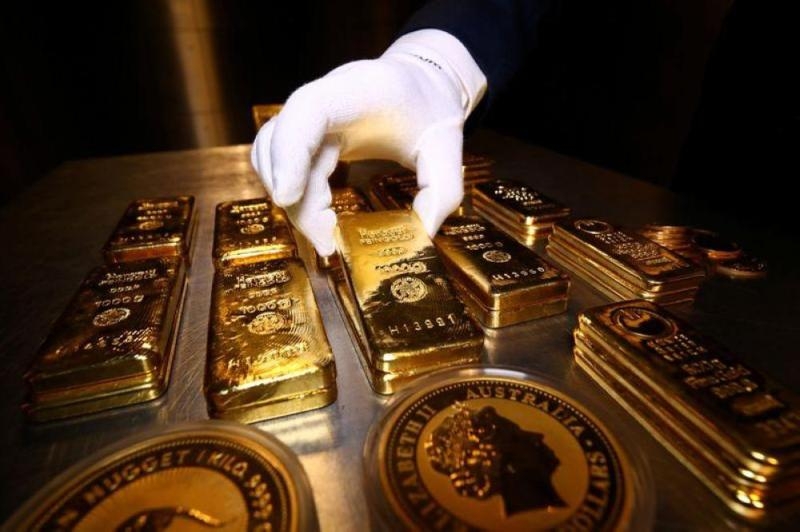أسعار الذهب تستقر عند 1800 دولار للأوقية 
