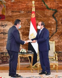 الرئيس المصري يتسلم رسالة خطية من نظيره اليمني