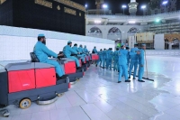 3500 عامل لتطهير وتعقيم المسجد الحرام