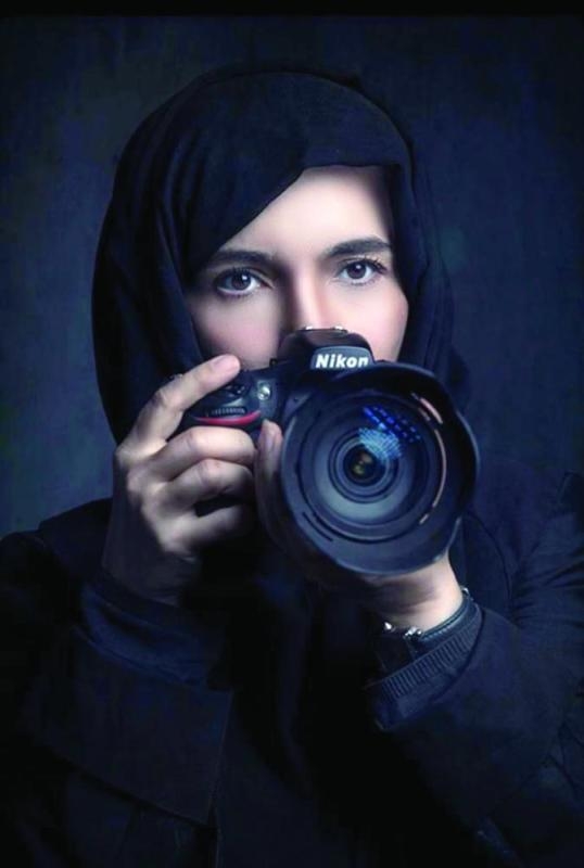 سعودية تحصد جائزة دولية في التصوير الضوئي