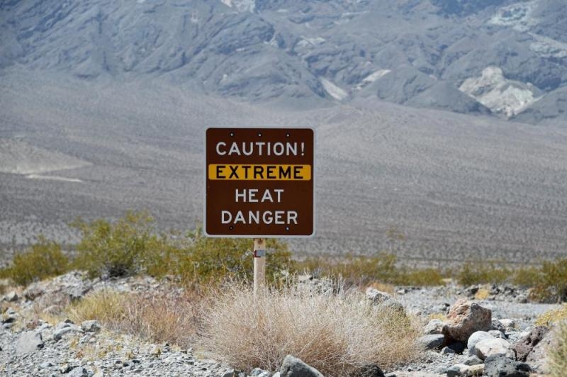 وادي الموت في كاليفورنيا يسجل أعلى حرارة في العالم