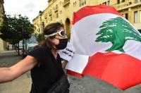مخاوف اللبنانيين تتصاعد من أسلحة «حزب الله» المخزنة بالمناطق السكنية