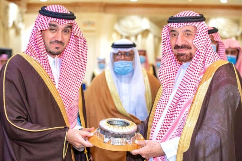 أمير نجران ووزير الرياضة يفتتحان مدينة الأمير هذلول بن عبدالعزيز الرياضية