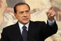 " كورونا" يهاجم رئيس الوزراء الإيطالي السابق