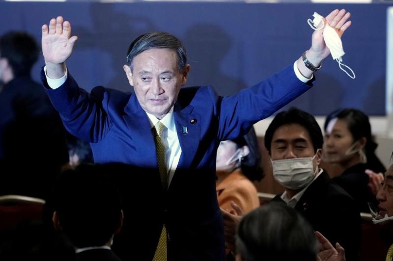 انتخاب يوشيهيدي سوجا رئيسا لوزراء اليابان