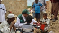 مركز الملك سلمان يوزع مساعدات إيوائية لمتضرري سيول السودان