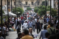 مصر تبدأ تخفيف قيود فيروس كورونا