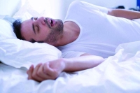 انقطاع التنفس أثناء النوم مؤشر لـ «ألزهايمر»
