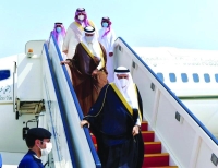 الأمير منصور بن متعب ينقل تعازي «القيادة» لأمير الكويت في وفاة الشيخ صباح الأحمد