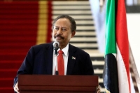 «حمدوك»: إزالة السودان من قائمة الإرهاب يعيده للمجتمع الدولي