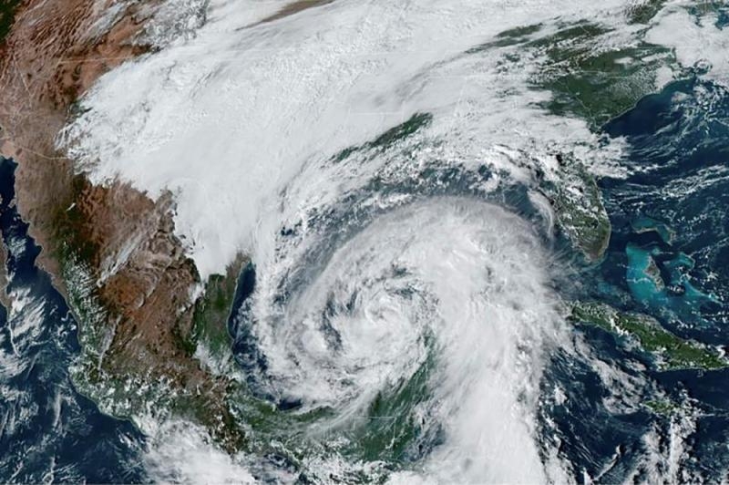 إعصار «زيتا» يصل إلى لويزيانا الأمريكية