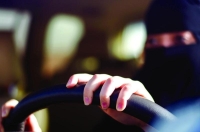 سائقات «الضمان»: وسيلة مواصلات آمنة للنساء وباب رزق للمستفيدات