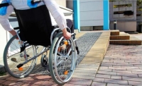 إلزام محال القطيف بـ«منحدرات» للأشخاص ذوي الإعاقة