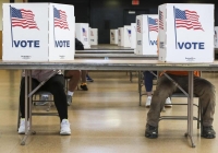 ساعات الحسم.. "التصويت البريدي" يؤخر إعلان نتائج الانتخابات الأمريكية