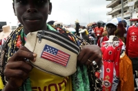 الأفارقة يسخرون من فوضى الانتخابات الأمريكية : "أين الديمقراطية؟"