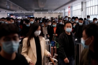 الصين تسجل 17 إصابة جديدة بفيروس كورونا 