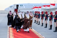 الأمير منصور بن متعب ينقل تعازي «القيادة» لملك البحرين