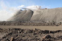 مقتل 3 أشخاص في انهيار منجم للفحم بالإكوادور