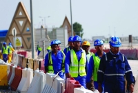 منظمة حقوقية: قطر «تهضم» حقوق العمال الأجانب