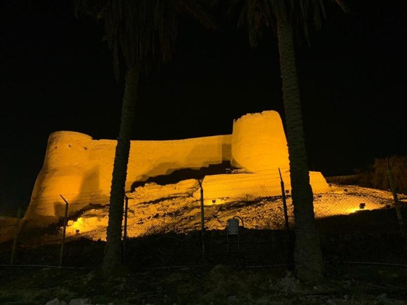 تحويل قلعة تاروت إلى نقطة جذب سياحي