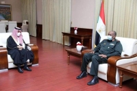 وزير الخارجية يبحث المستجدات مع رئيس المجلس الانتقالي في السودان