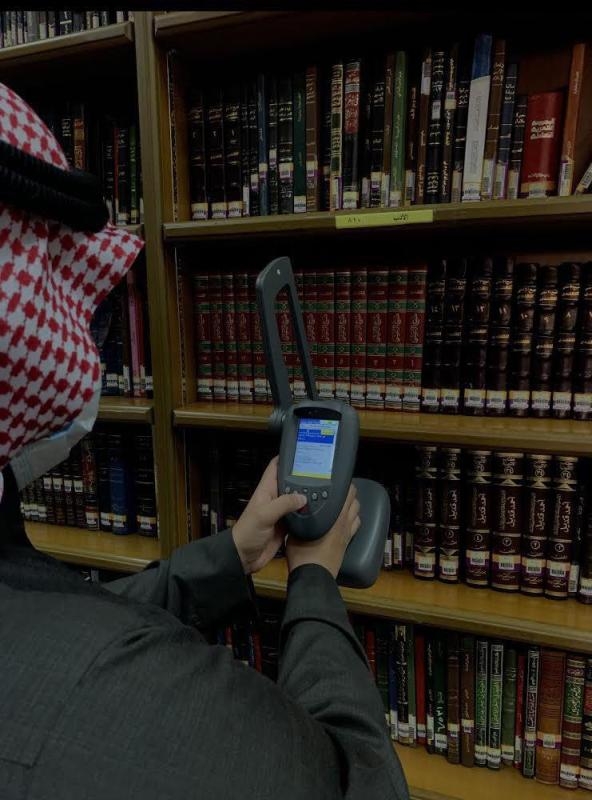 السديس يدشّن خدمات تقنية بمكتبة المسجد النبوي