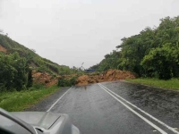 أعلنت الطوارىء .. الإعصار "ياسا" يضرب جزر "فيجي"