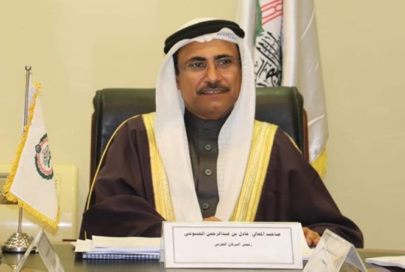 «البرلمان العربي» يرحب باستكمال «اتفاق الرياض»
