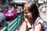 الهواء الملوث قد يجعل «كوفيد - 19» أكثر فتكا