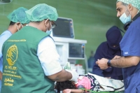 مركز الملك سلمان يجري 15 عملية جراحية للأطفال في المكلا