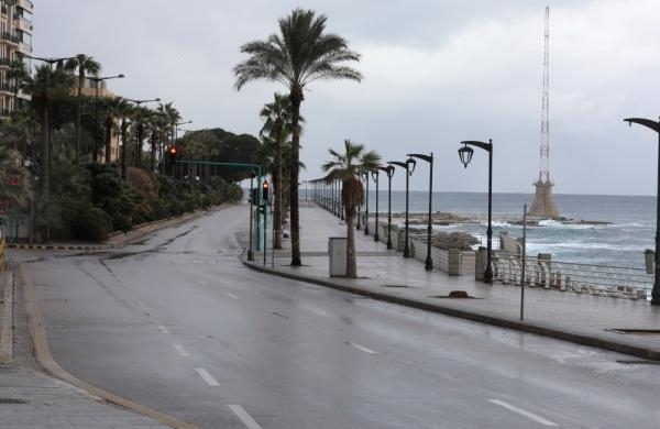 لبنان يدخل أول أيام الإقفال الشامل بعد التفشي الخطير لكورونا