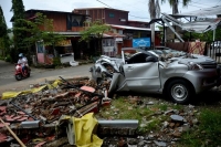 ارتفاع حصيلة القتلى جراء زلزال إندونيسيا